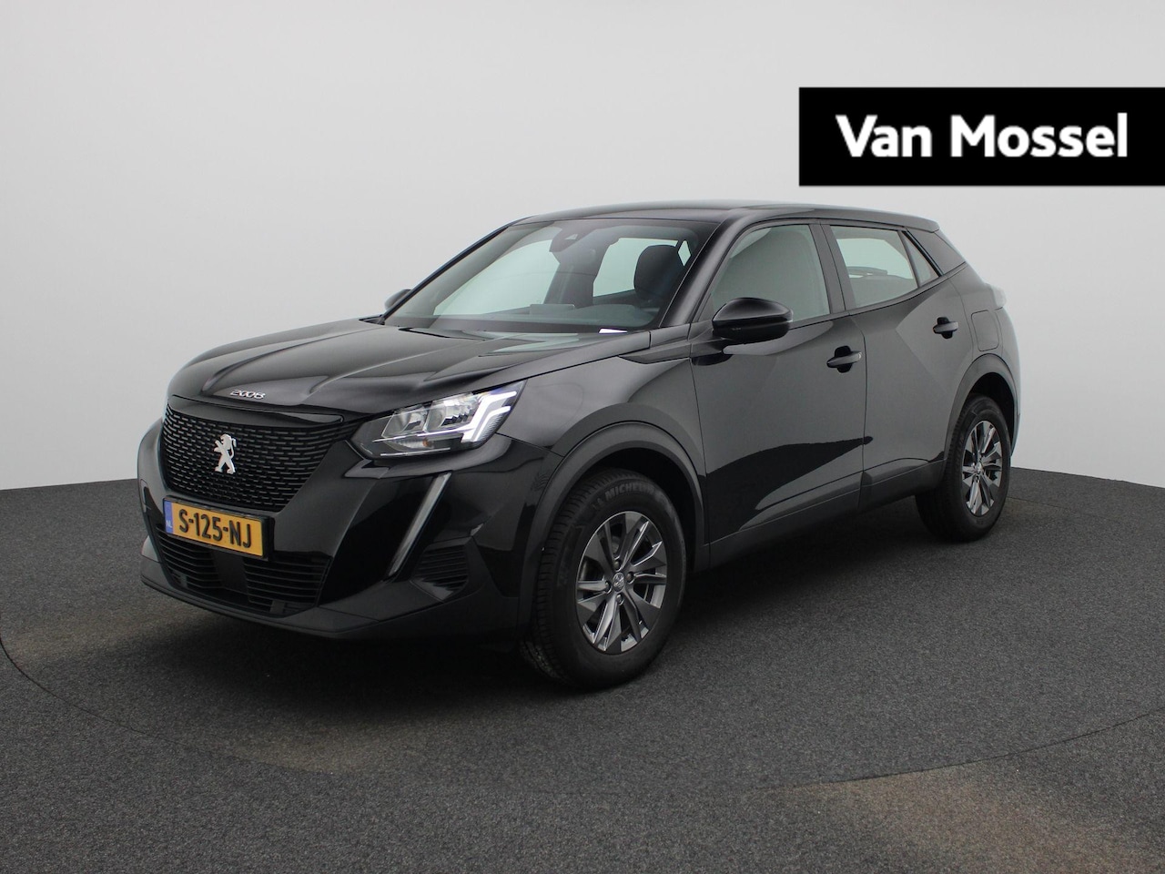 Peugeot 2008 - 1.2 PureTech Active Pack | Automaat | Parkeersensoren | Cruise Control | Apple Carplay/And - AutoWereld.nl