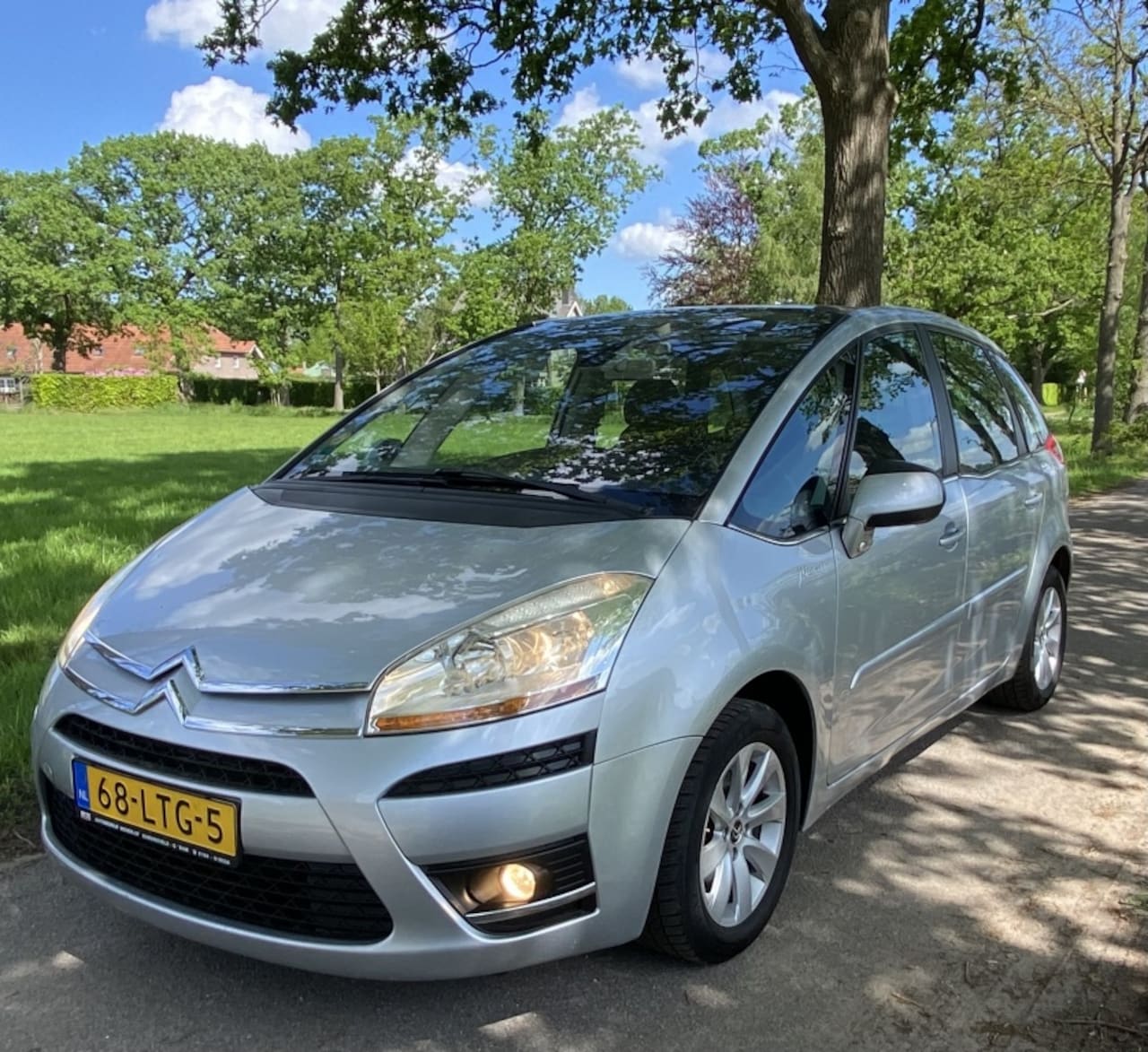 Citroën C4 Picasso - 1.6 VTi Business 5p. 1.6 VTi Business 5p. - AutoWereld.nl