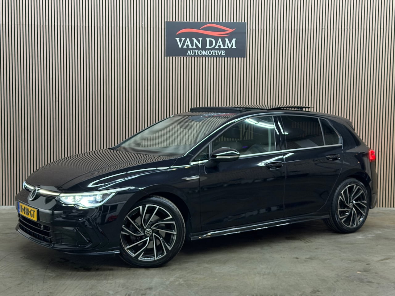 Volkswagen Golf - 1.5 eTSI Style DSG 2021 PANO IQ-LIGHT ACC MEMORY - AutoWereld.nl