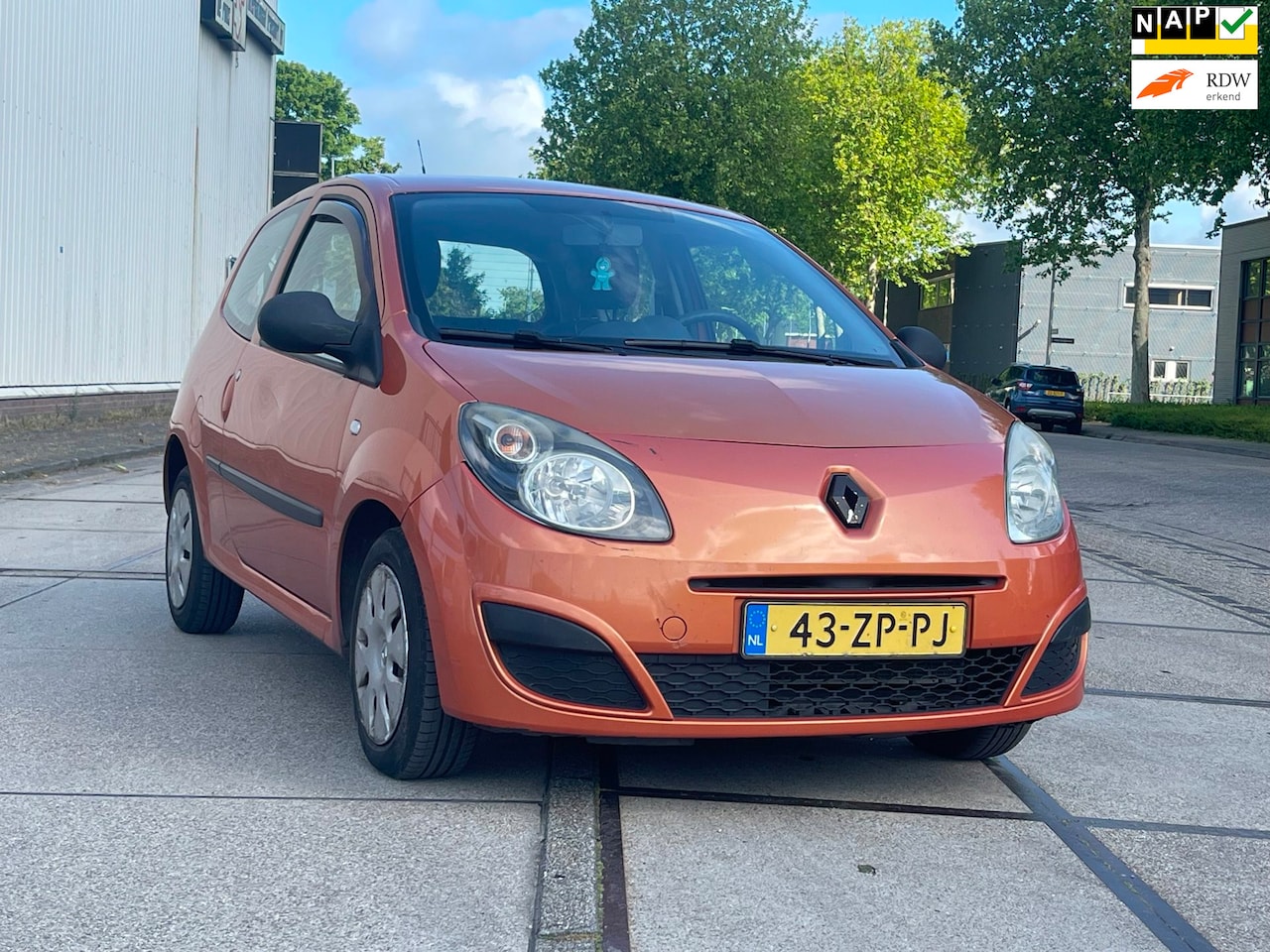Renault Twingo - 1.2 Authentique Airco Apk 17-05-27 - AutoWereld.nl