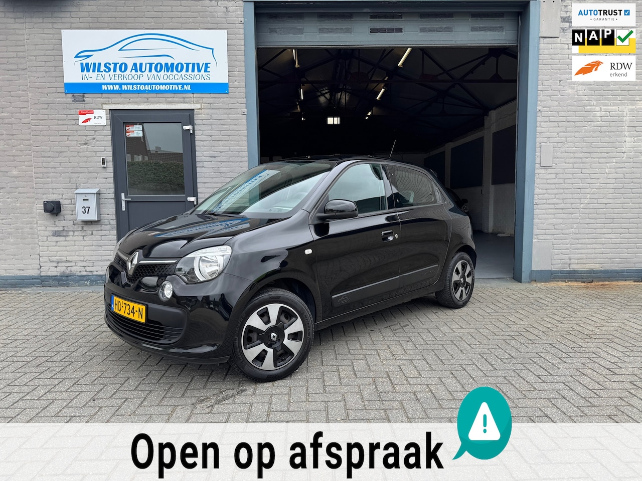Renault Twingo - 1.0 SCe Expression*Rijklaar*Nw-APK*Garantie*Airco*NAP*Historie - AutoWereld.nl