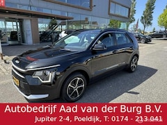 Kia Niro - 1.6 GDi Hybrid DynamicLine Navigatie & Camera achter , Parkeerhulp Achter, Priveglas , Key
