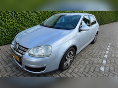 Volkswagen Jetta - 1.6 FSI Trendline