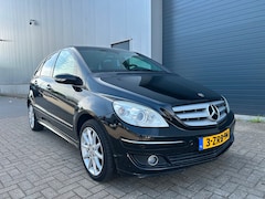 Mercedes-Benz B-klasse - 200 AUT S.K.DAK CLIMA NAVI