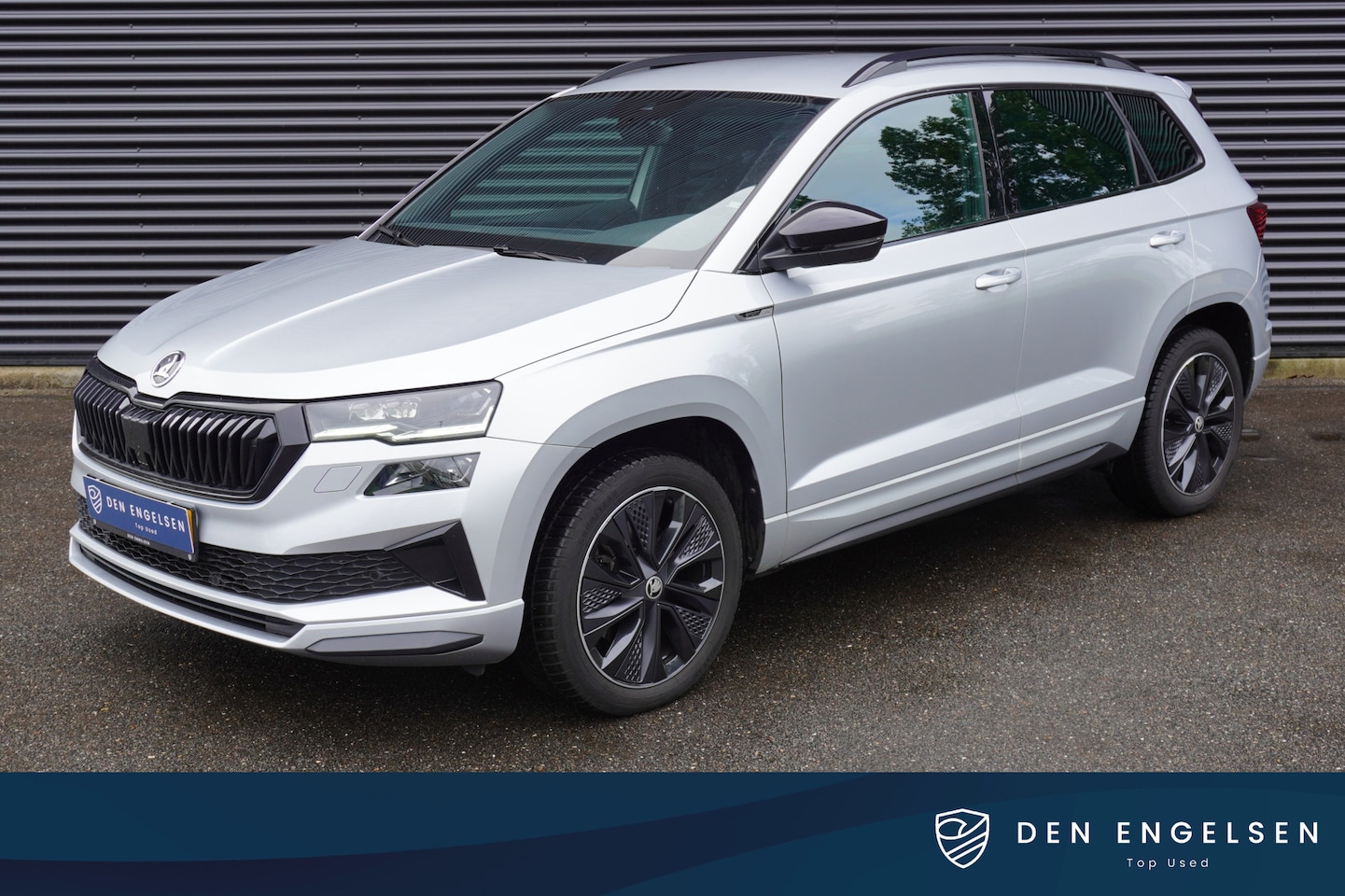 Skoda Karoq - 1.5 TSI ACT Business Edition Plus Apple Carplay Navigatie Camera Parkeersensoren ACC Cruis - AutoWereld.nl
