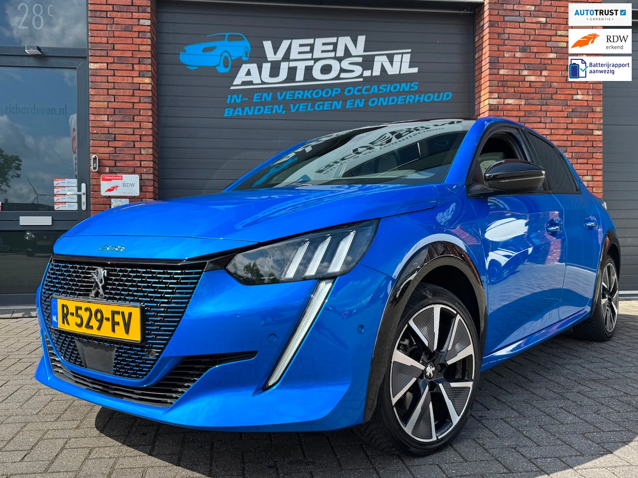 Peugeot e-208 - EV GT 350 50 kWh Vol Opties Pano Virtual Cockpit LED - AutoWereld.nl