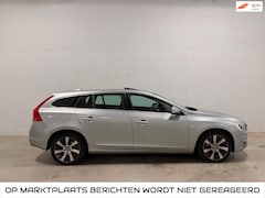 Volvo V60 - 2.4 D6 AWD Plug-In Hybr. Pano Leer Camera Navi