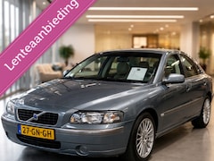 Volvo S60 - 2.4T 200pk Automaat | Cruise | Airco | Trekhaak |