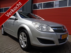 Opel Astra Wagon - 1.6 Essentia Airco Cruise Trekhaak NL-Auto 2E-Eigenaar
