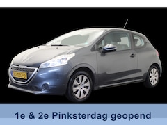 Peugeot 208 - 1.2 VTi Access Bak maakt geluid