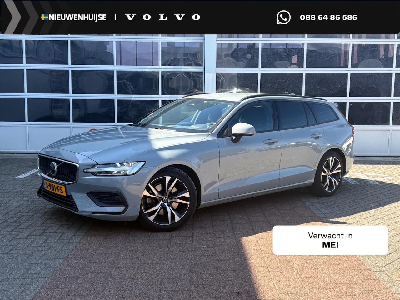 Volvo V60 - 2.0 B3 Essential Edition | Achteruitrijcamera | Parkeersensoren | BLIS | Cruise Control Ad - AutoWereld.nl