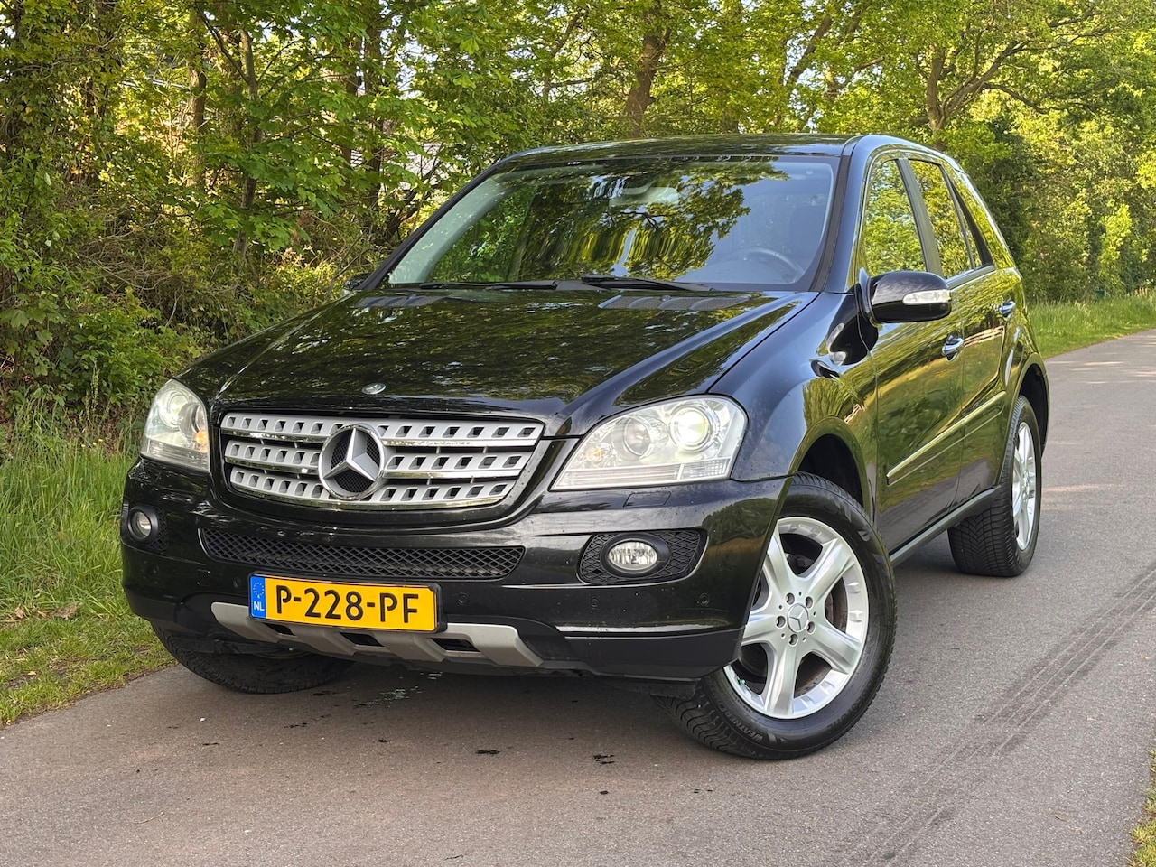 Mercedes-Benz M-klasse - 350 | Automaat + Cruise + Clima Nu € 7.975,-!!! - AutoWereld.nl