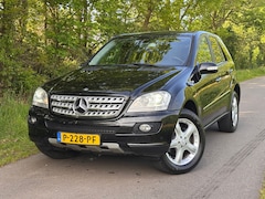 Mercedes-Benz M-klasse - 350 | Automaat + Cruise + Clima Nu € 7.975,