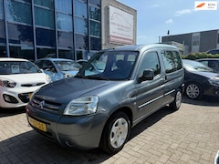 Citroën Berlingo - 1.6i Multispace Petit Paradise Trekhaak, Airco, APK 02/27