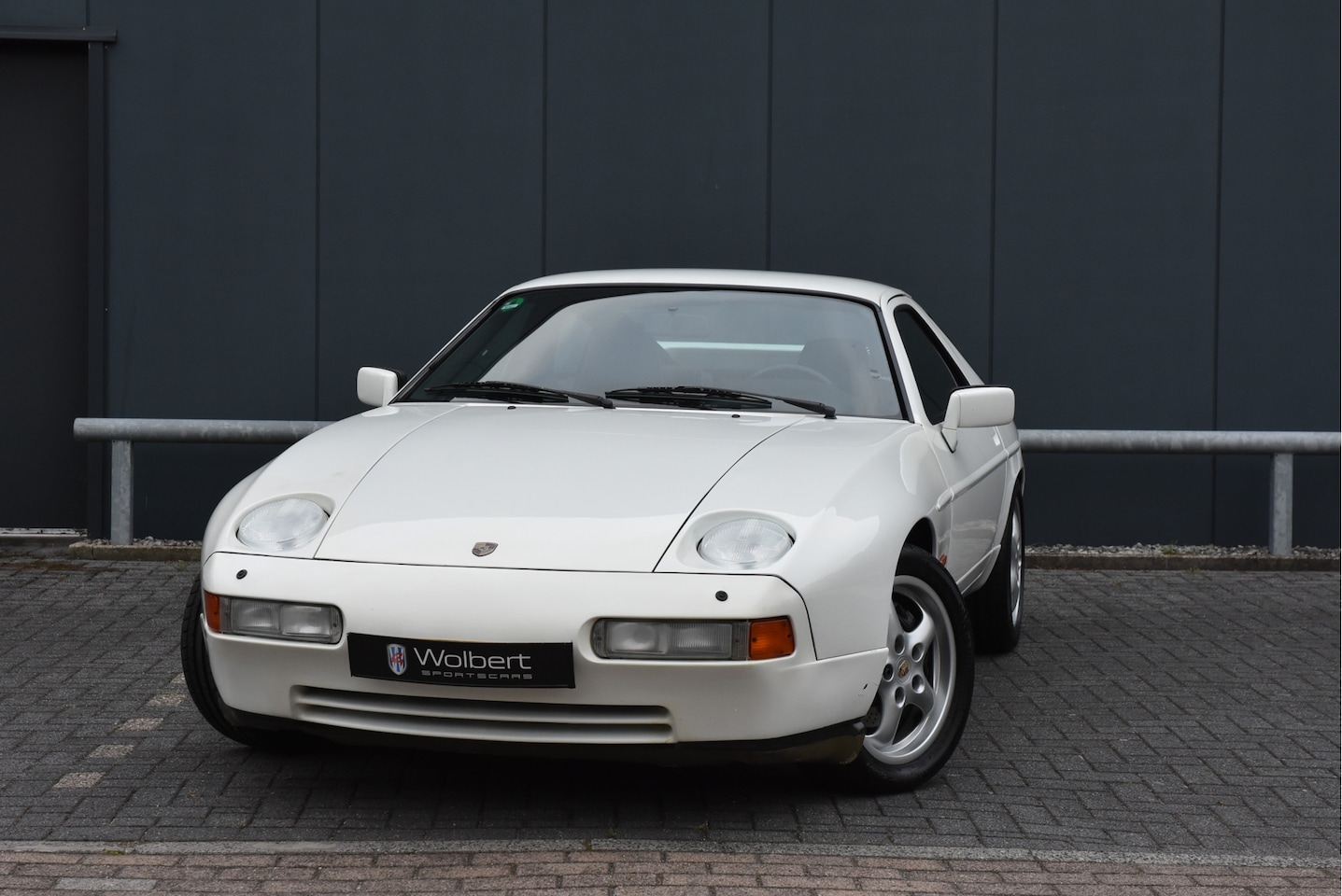 PORSCHE 928 S4 U9