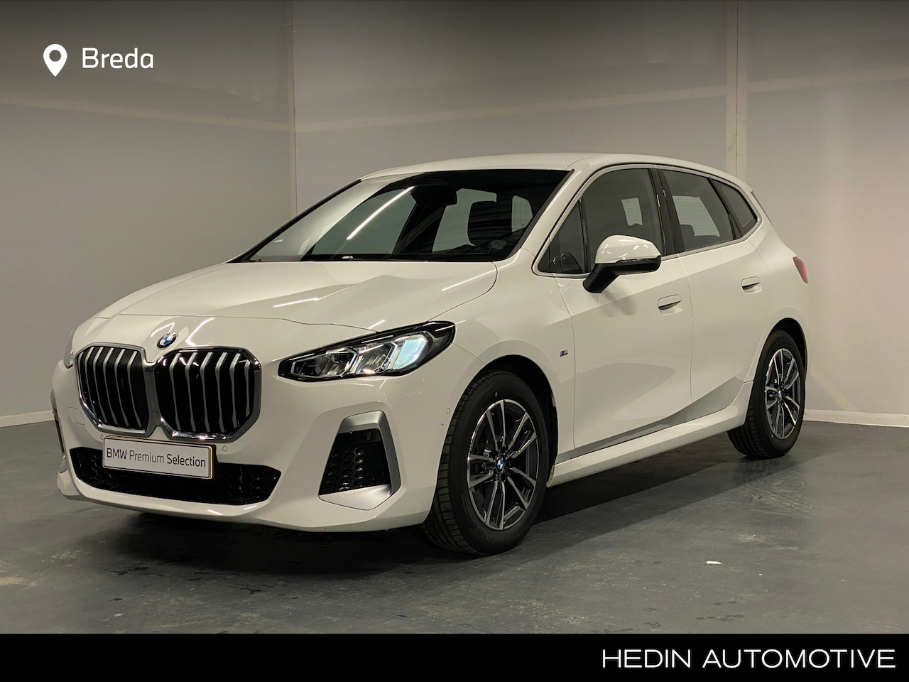 BMW 2-serie Active Tourer - 218i | M-Sportpakket | Adaptief Onderstel | M-Sport Exterieur | Achterruitrijcamera | PDC - AutoWereld.nl