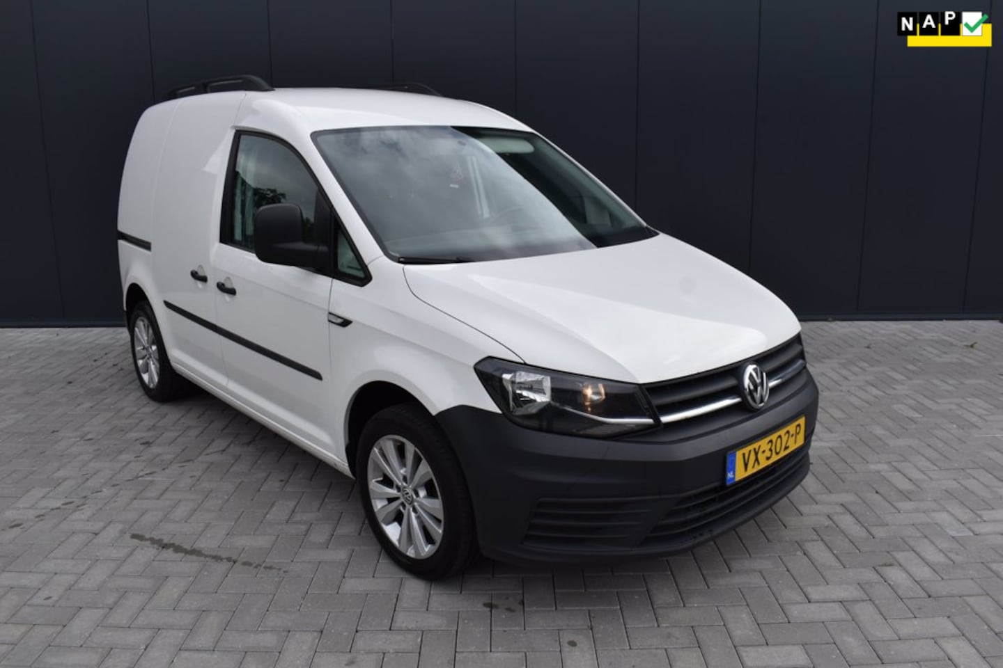 Volkswagen Caddy - 2.0 TDI L1H1 BMT Trendline |MARGE|TREKHAAK|CRUISE|AIRCO| - AutoWereld.nl
