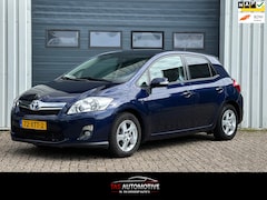Toyota Auris - 1.8 Full Hybrid Business CLIMA / APK / NAP