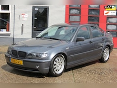 BMW 3-serie - 316i Executive , Airco , Groot scherm ,