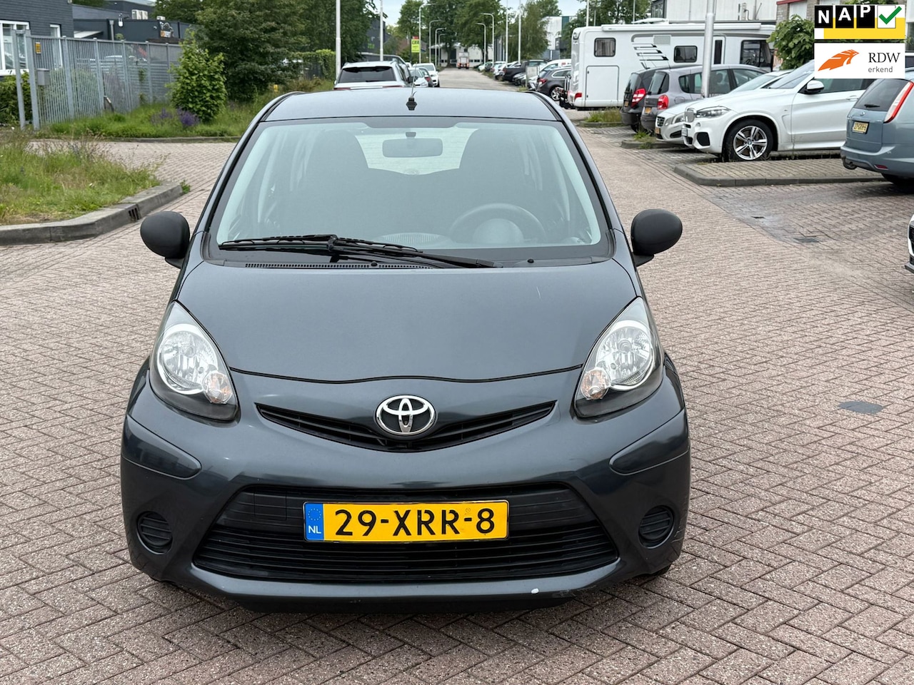 Toyota Aygo - 1.0 VVT-i Comfort 1.0 VVT-i Comfort - AutoWereld.nl