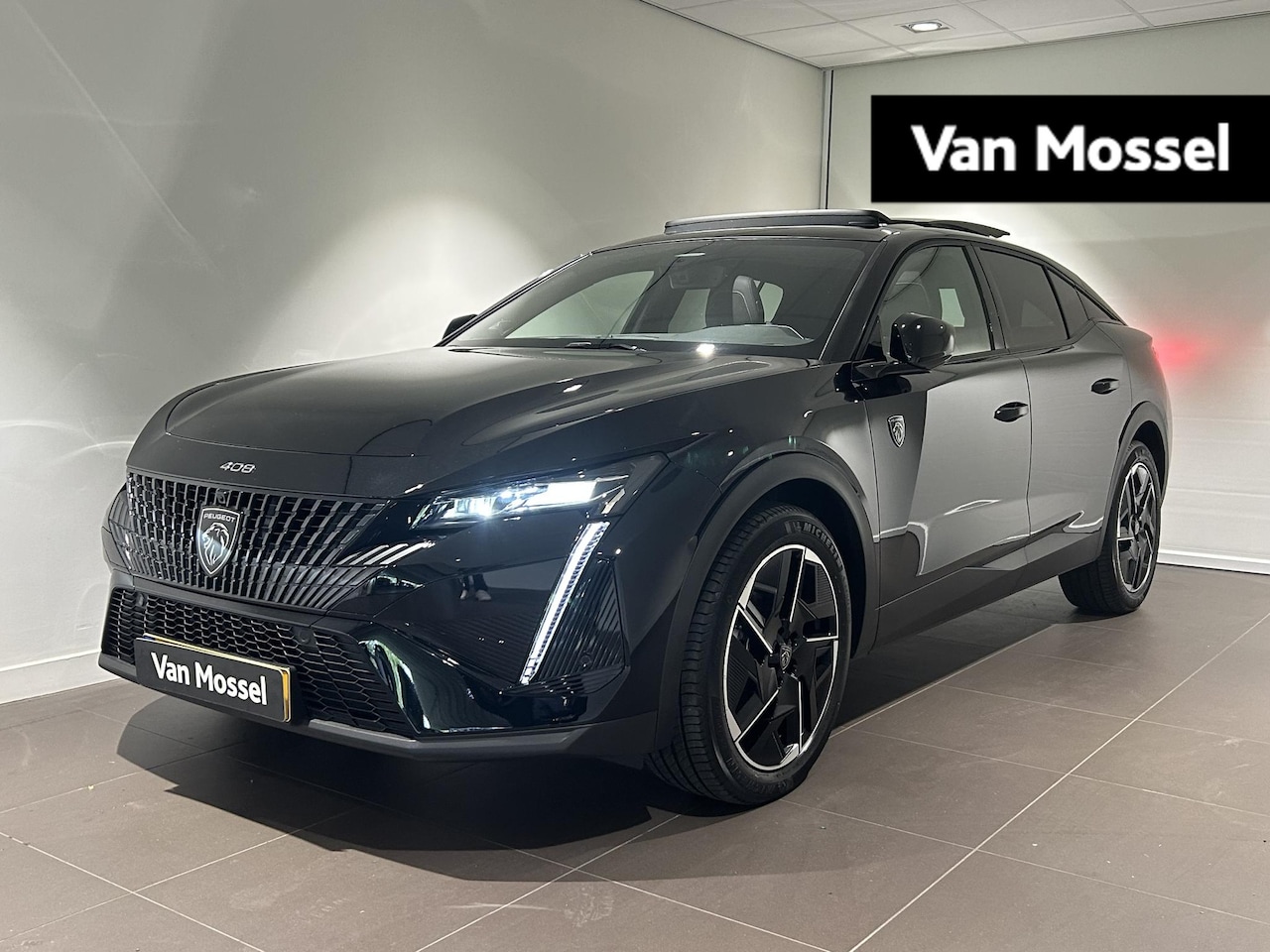Peugeot e-408 - GT Avantage 58 kWh | Panoramisch schuifdak | Hifi Pack | Camera - AutoWereld.nl
