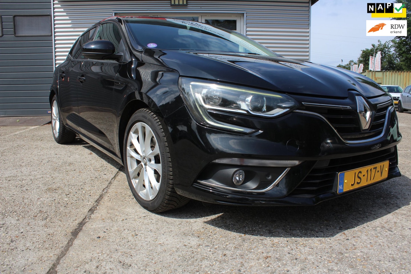 Renault Mégane - 1.2 TCe Zen bose, nieuwe distributie, nl-auto, nap, boekjes, 2x sleutel, nw apk en onderho - AutoWereld.nl