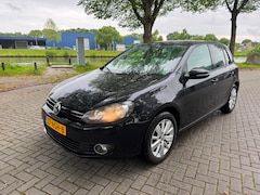 Volkswagen Golf - 1.2 TSI Tour II BlueMotion