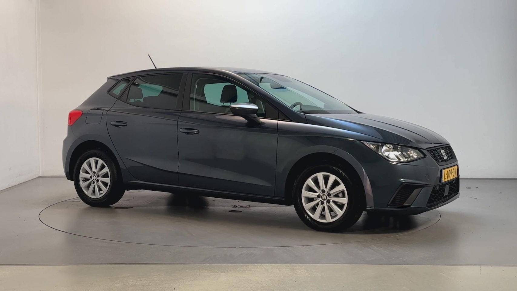 SEAT Ibiza - 1.0 TSI Style Business Intense Camera DAB+ App-Connect Navigatie - AutoWereld.nl