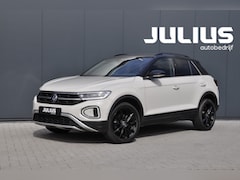 Volkswagen T-Roc - 1.5 TSI Style Trekhaak ACC NAVI Black Syle