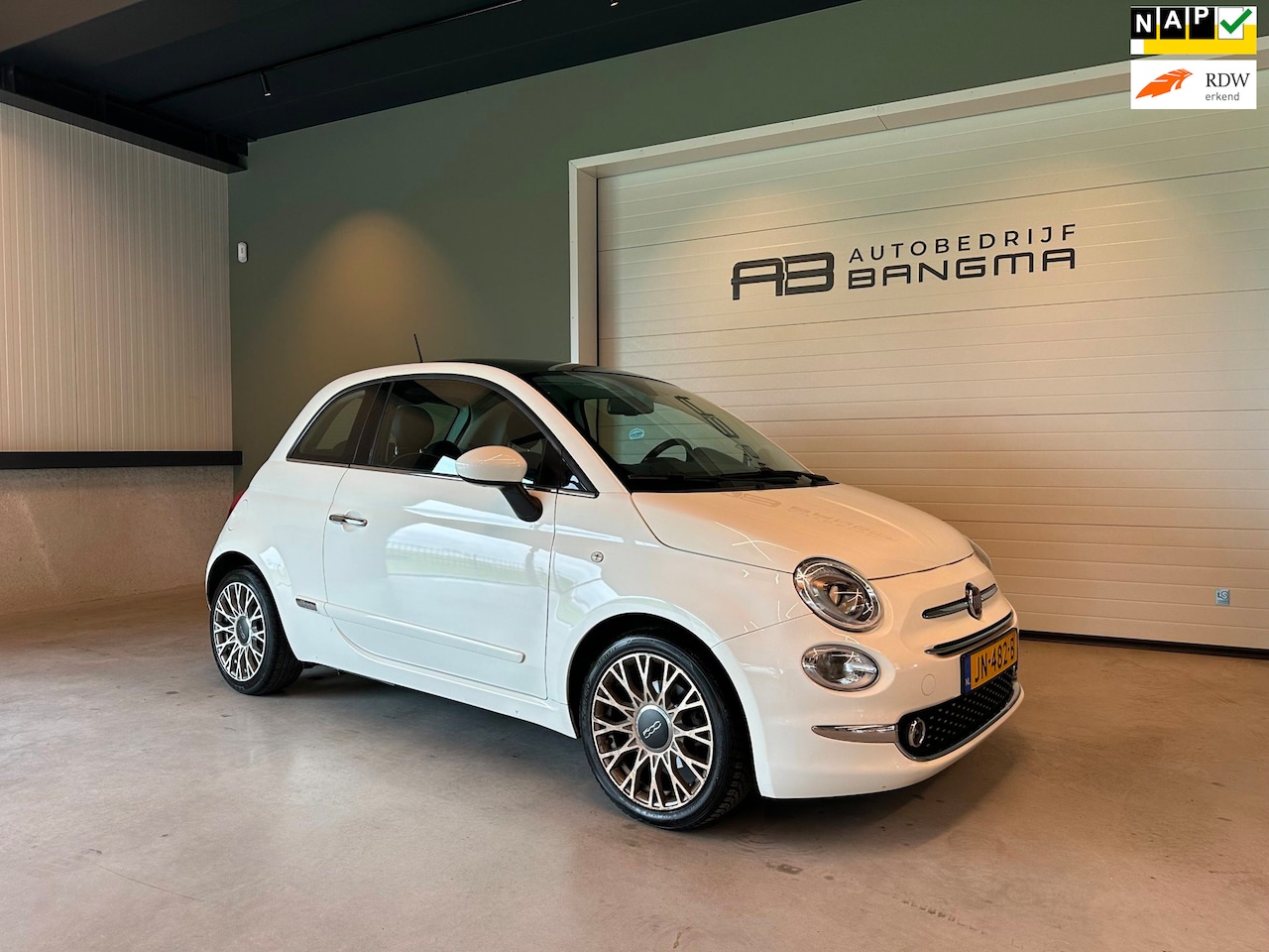 Fiat 500 - 0.9 TwinAir TURBO AUTOMAAT LOUNGE-uitv|LM-VELGEN|AIRCO|NAVIGATIE|BLUETOOTH|ISOFIX|USB+AUX| - AutoWereld.nl