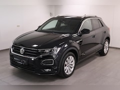 Volkswagen T-Roc - 1.5 TSI Sport Business R-Line | AUTOMAAT