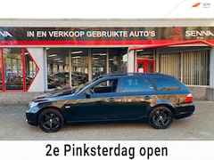 BMW 5-serie Touring - 525i Automaat - Black On Black - Inr Mog