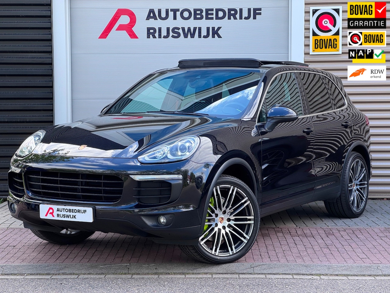 Porsche Cayenne - 3.0 S E-Hybrid Pano/Bose/Memory/Camera - AutoWereld.nl