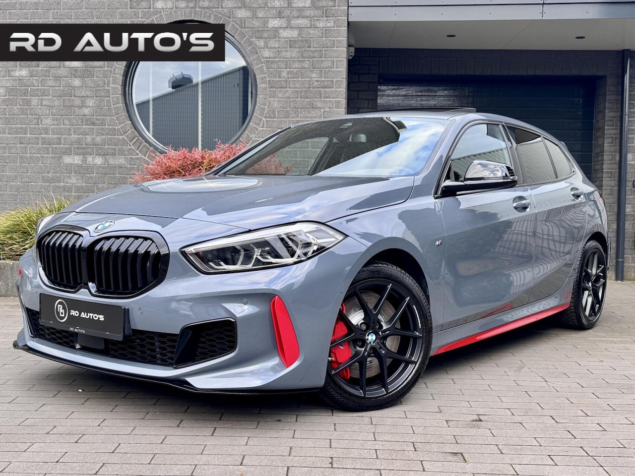 BMW 1-serie - 128ti M Sport Pano Camera Led Carplay Keyless Sfeerverlichting - AutoWereld.nl