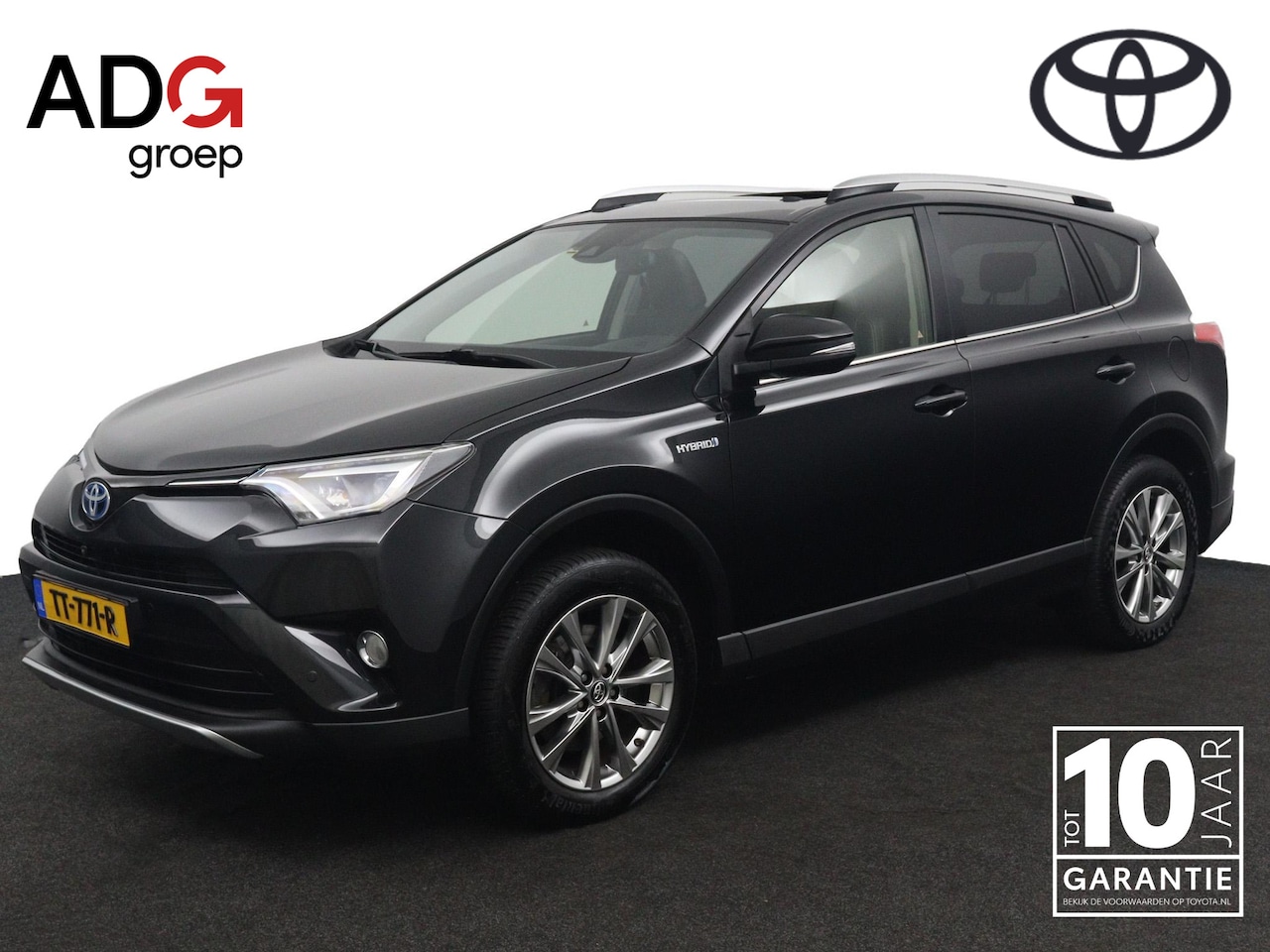 Toyota RAV4 - 2.5 Hybrid AWD Executive Business | Lederen Bekleding | Trekhaak | Sunroof | Parkeersensor - AutoWereld.nl