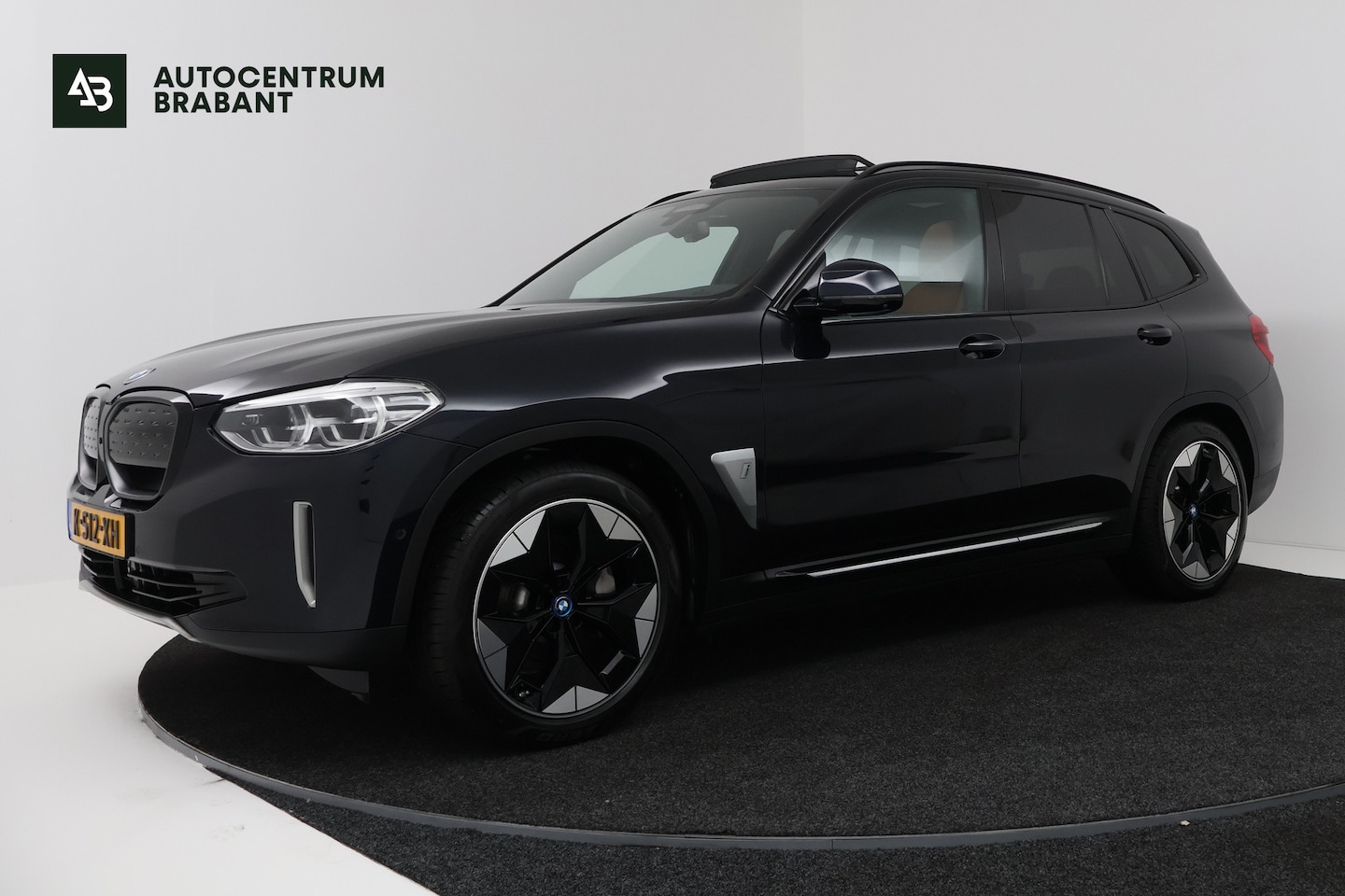 BMW iX3 - High Executive 80 kWh (PANORAMADAK, 360 CAMERA, SFEERVERLICHTING, ADAPTIVE CRUISE, TREKHAA - AutoWereld.nl