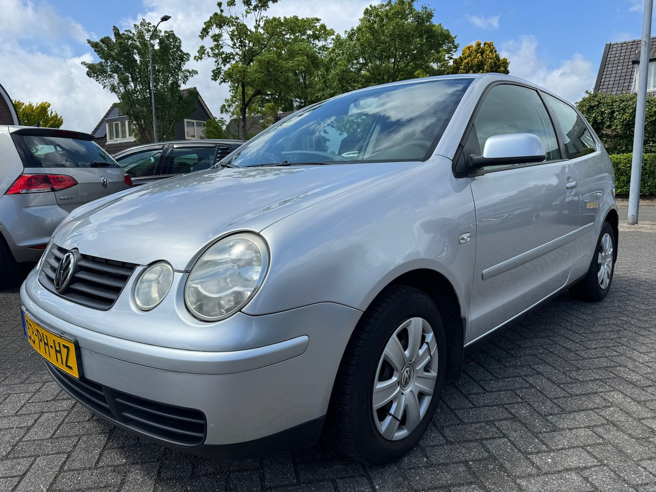 Volkswagen Polo - 1.4-16V Athene Automaat Apk 28/3/27,Airco,Cruise,Nap - AutoWereld.nl