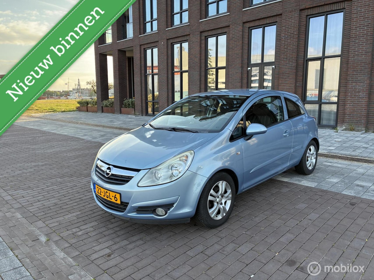 Opel Corsa - 1.4-16V Cosmo Airco Cruise Trekhaak NAP ! - AutoWereld.nl