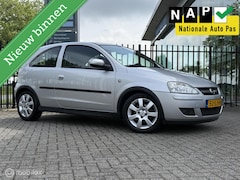 Opel Corsa - 1.4-16V Silverline | Airco | Cruise | Nieuwe APK