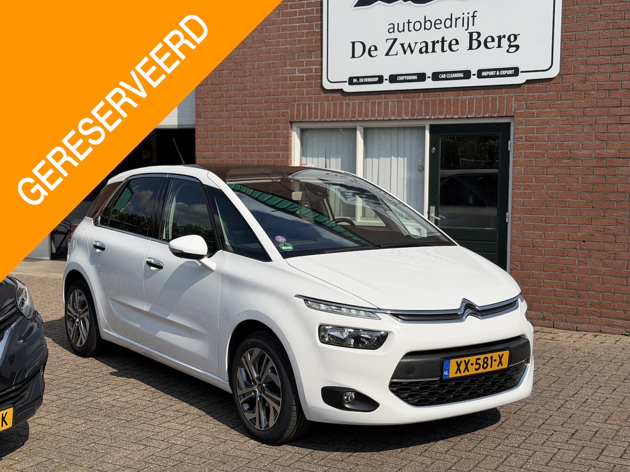 Citroën C4 Picasso - 1.2 PureTech Exclusive TrekhaakNIEUWE RIEM - AutoWereld.nl
