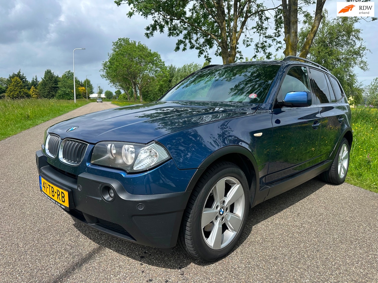 BMW X3 - 3.0d Executive|automaat|trekhaak|airco ijskoud|leder - AutoWereld.nl