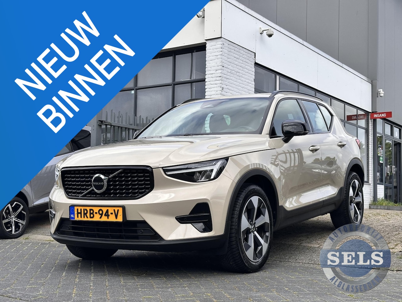 Volvo XC40 - 2.0 B4 Plus Dark 2.0 B4 Plus Dark - AutoWereld.nl