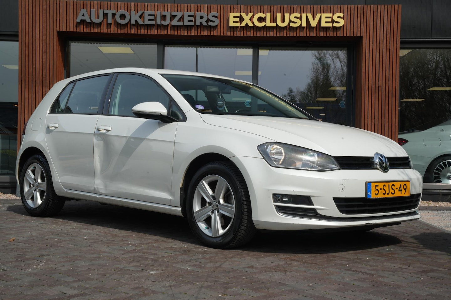 Volkswagen Golf - 1.2 TSI Highline Cruise Control Groot Scherm - AutoWereld.nl