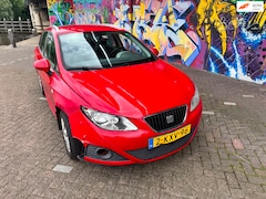 SEAT Ibiza ST - 1.2 TSI Sport benzine airco verwarmde stoelen 197d km boeken aanwezig. lichte schade rijd