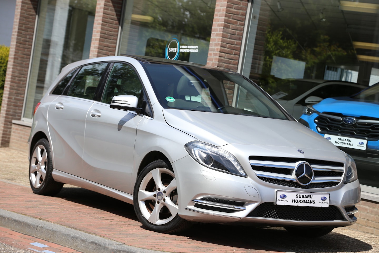 Mercedes-Benz B-klasse - 180 Ambition Automaat Schuifdak Xenon - AutoWereld.nl