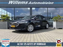 Ford Focus - 1.0 EcoBoost Hybrid Titanium Style Stoelverwarming, Camera & App-Connect