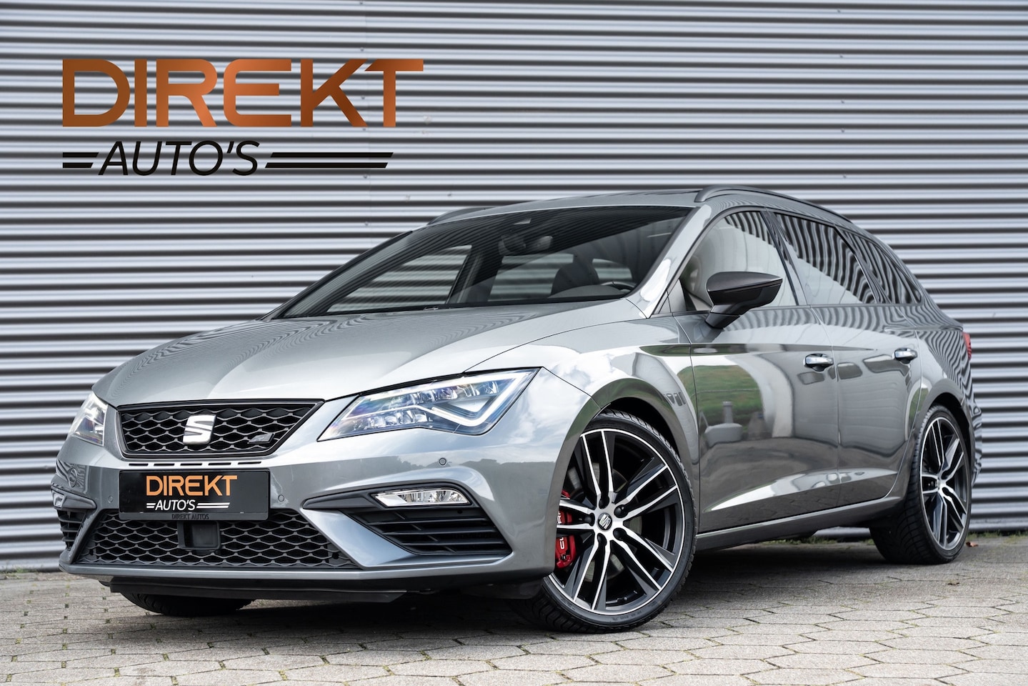 SEAT Leon ST - 2.0 TSI CUPRA 300 4DRIVE PANO SEATSOUND VIRTUAL - AutoWereld.nl