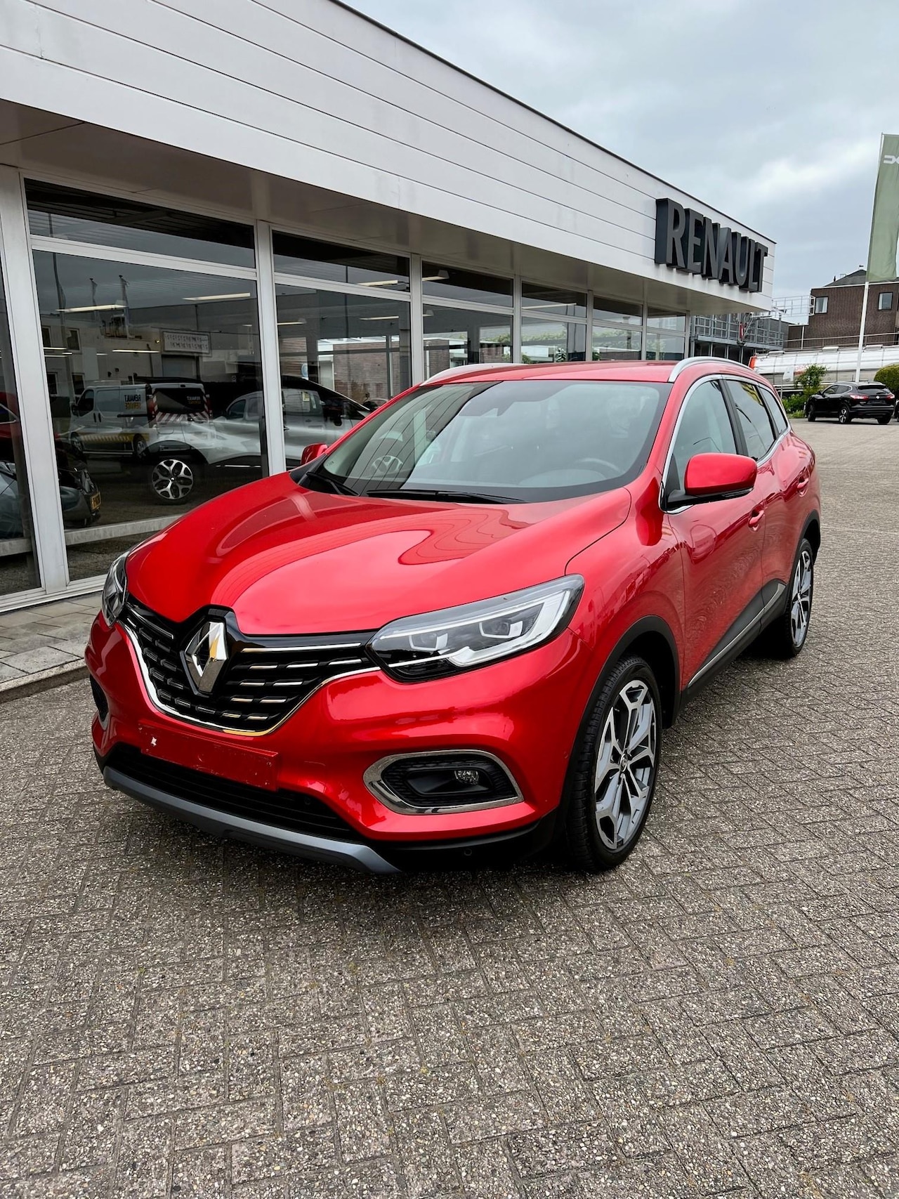 Renault Kadjar - 1.3 TCe Techno 140 EDC/AUT. PACK WINTER/ PARK ASSIST V+A MET CAMERA/ FULL LED/ RESERVE WIE - AutoWereld.nl
