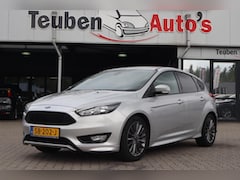 Ford Focus - 1.0 First Edition | ST-Line | Navigatie | Bluetooth | Cruise control | Uitstraling