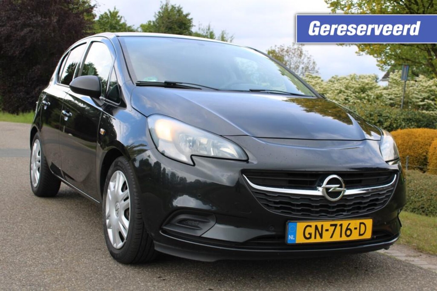 Opel Corsa-e - 1.4 90pk Business+ automaat rolstoellift airco/handgas+rem/trekhaak 5-deurs - AutoWereld.nl